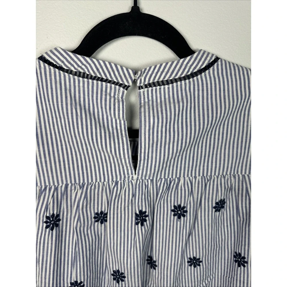 Crown & Ivy Large Womens Top Peasant 3/4 Sleeve Blue Stripe Embroidered Boho - Picture 13 of 16